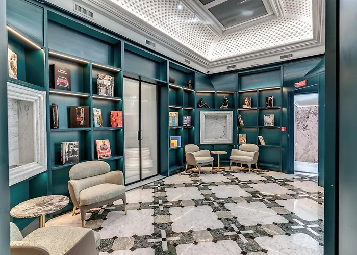 The Spotlight Boutique 4* Roma
